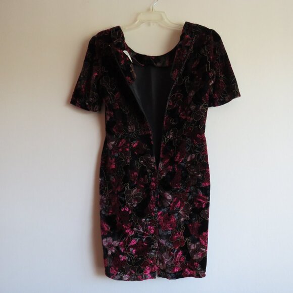 Paris Sport Club Woman’s Vintage Floral Burgundy Velvet Sheath Dress size 7B - Picture 5 of 12